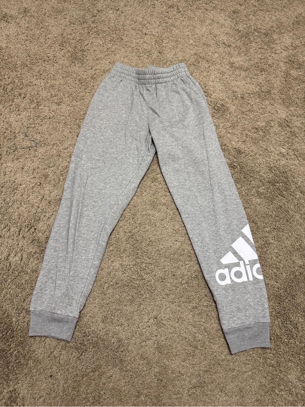 10/12 adidas Fleece Jogger Sweatpant Boys Grey Heather Inside Drawcord
